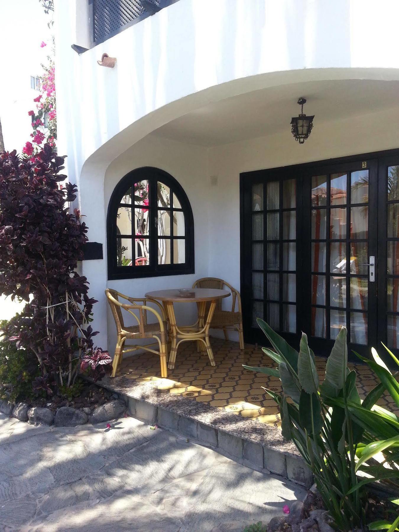 Apartamentos El Chaparral Playa del Ingles  Luaran gambar