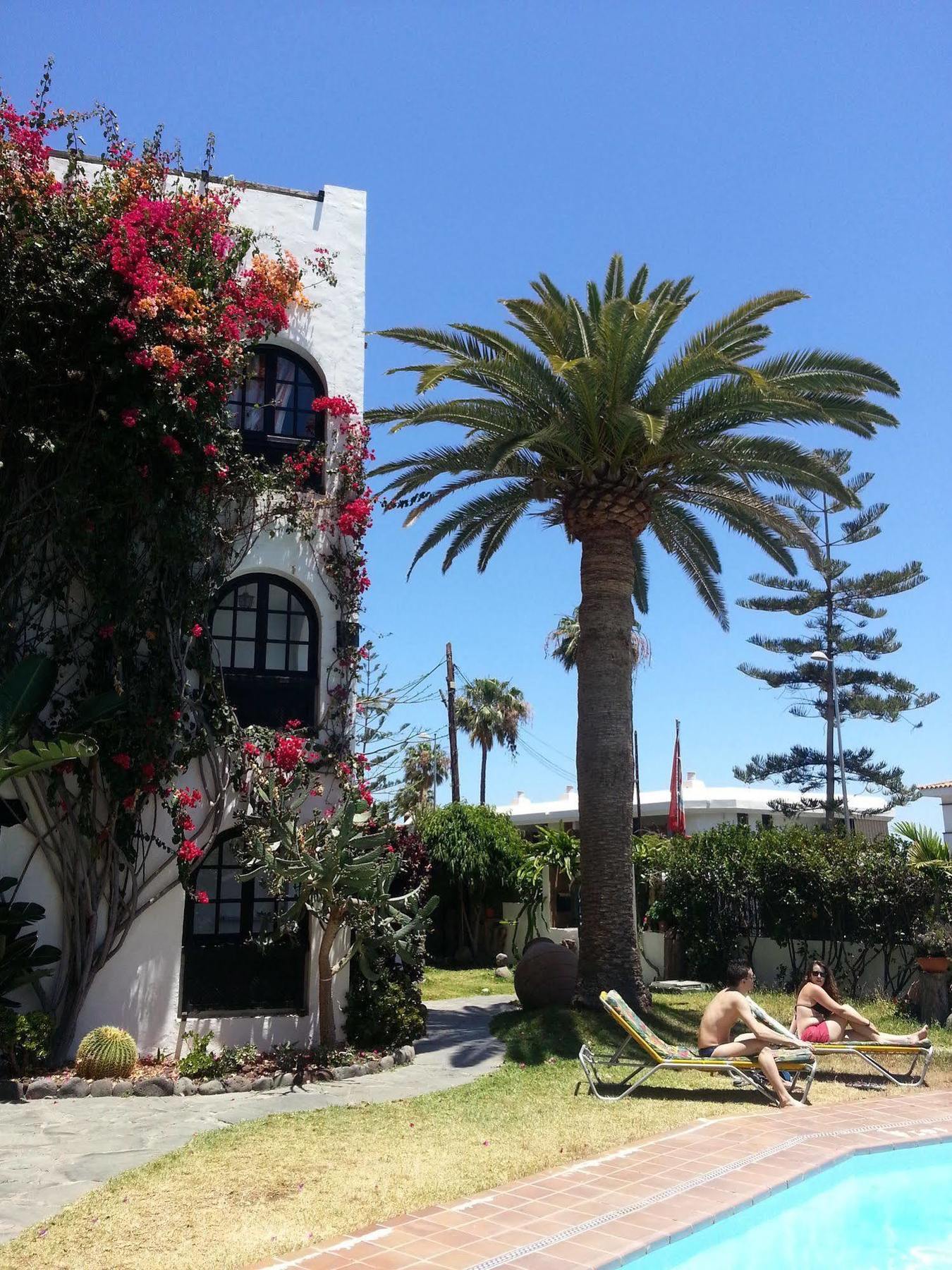 Apartamentos El Chaparral Playa del Ingles  Luaran gambar